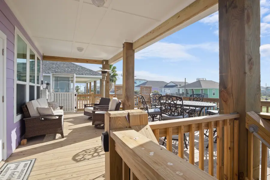 882 Townsend Drive, Crystal Beach, TX 77650 - #3