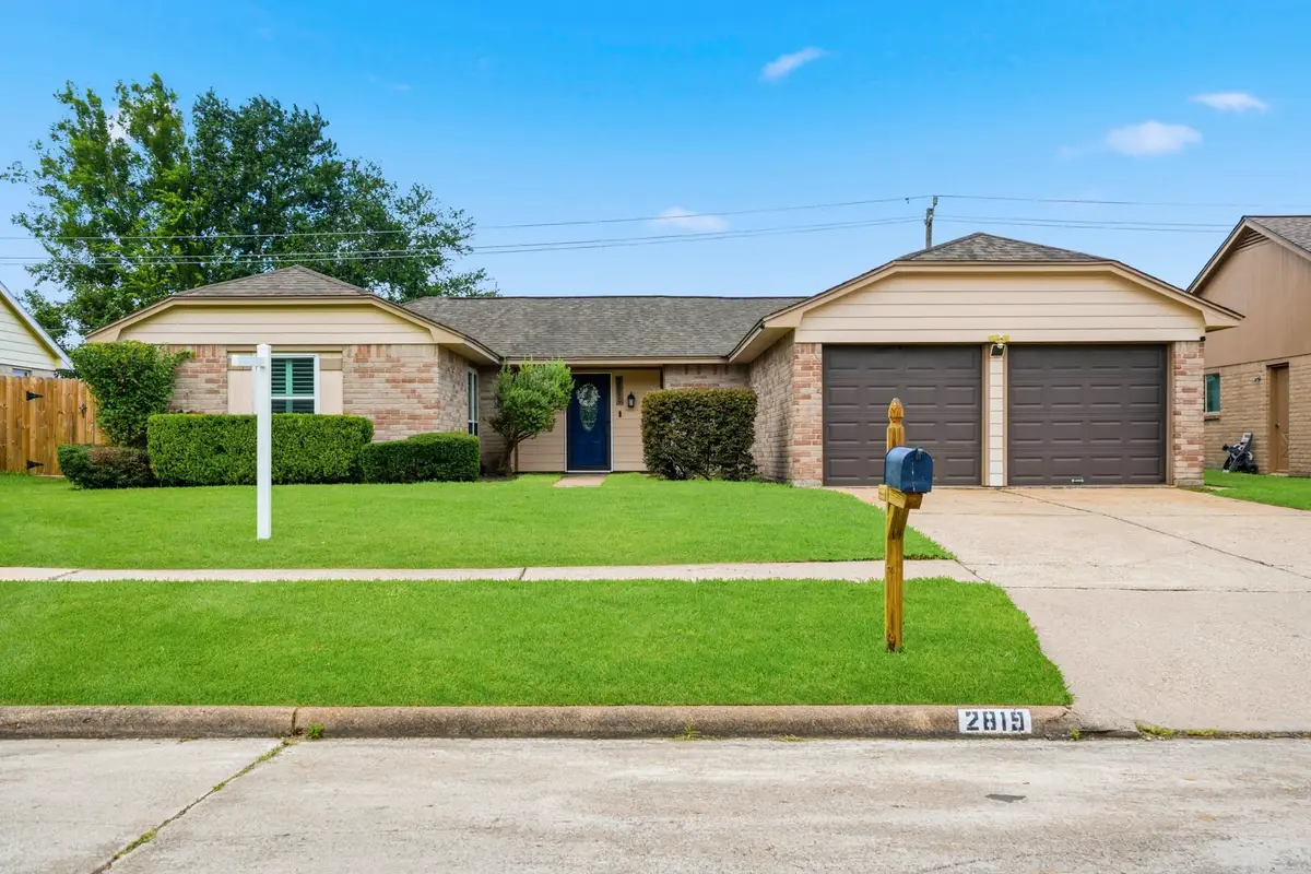 2819 Heritage Colony Drive, Webster, TX 77598 - #1