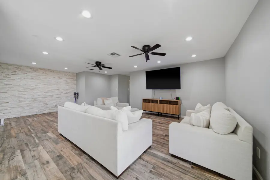2819 Heritage Colony Drive, Webster, TX 77598 - #3