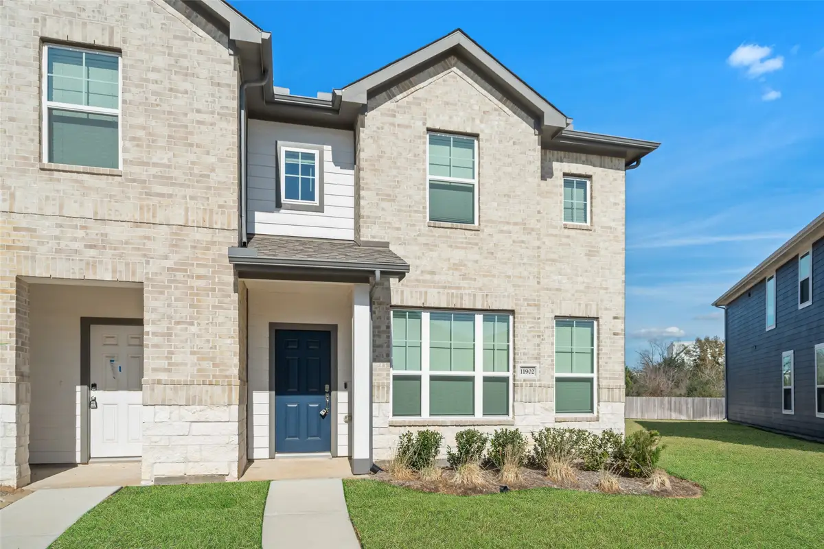11902 Amber Oak Way, Tomball, TX 77375 - Image #1