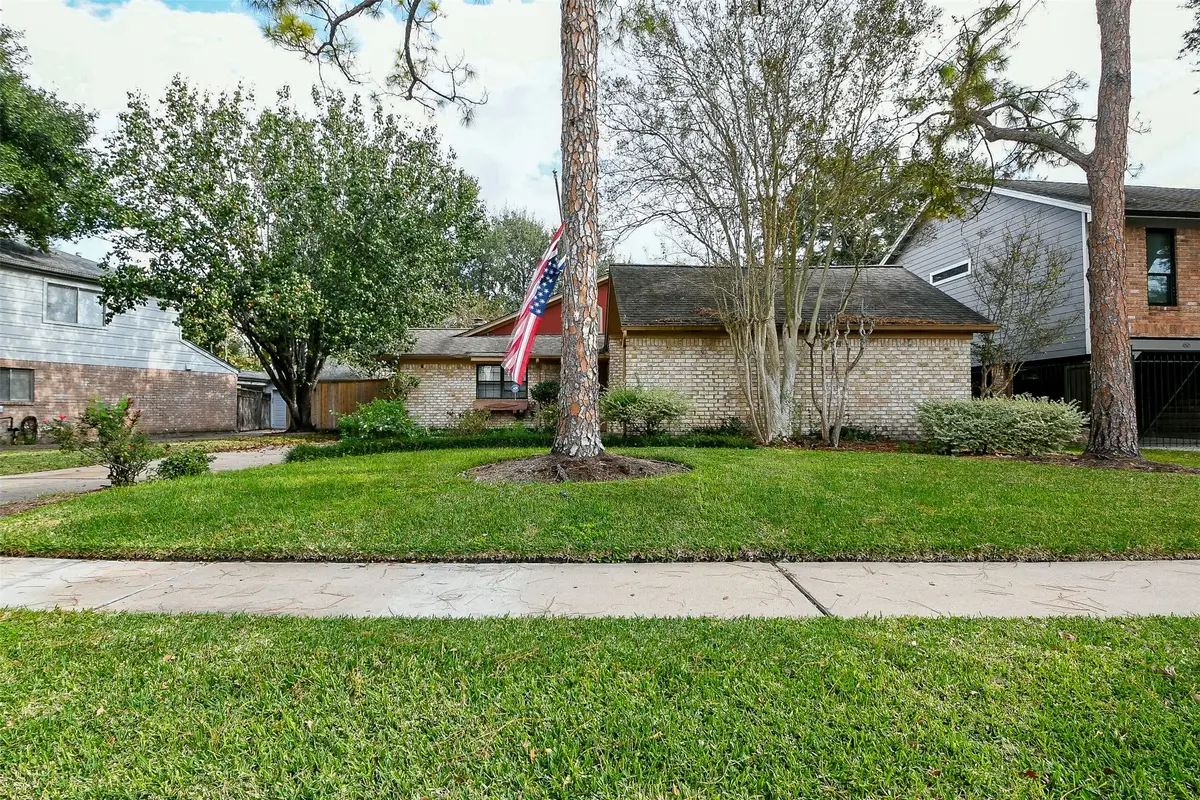 9123 Chesney Downs Drive, Houston, TX 77083 - Image #1