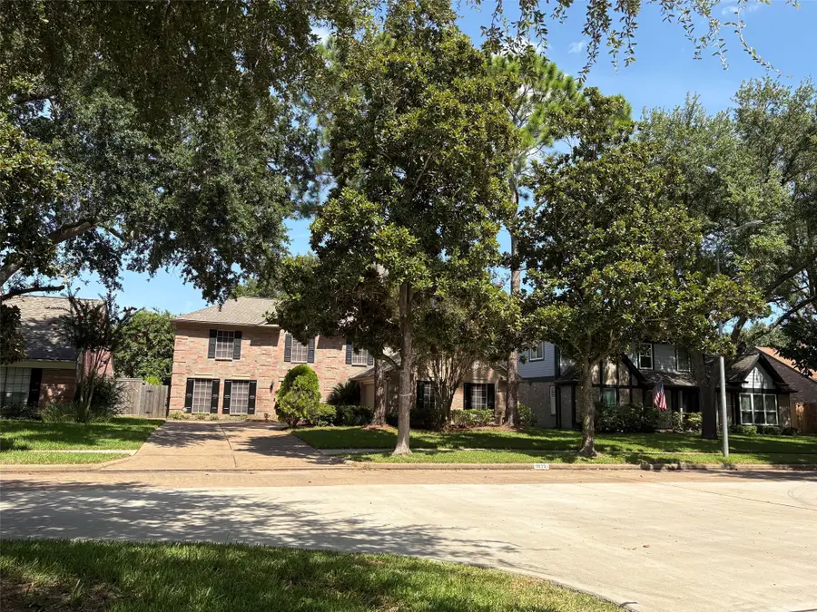 1819 Riverbend Crossing, Sugar Land, TX 77478 - #2