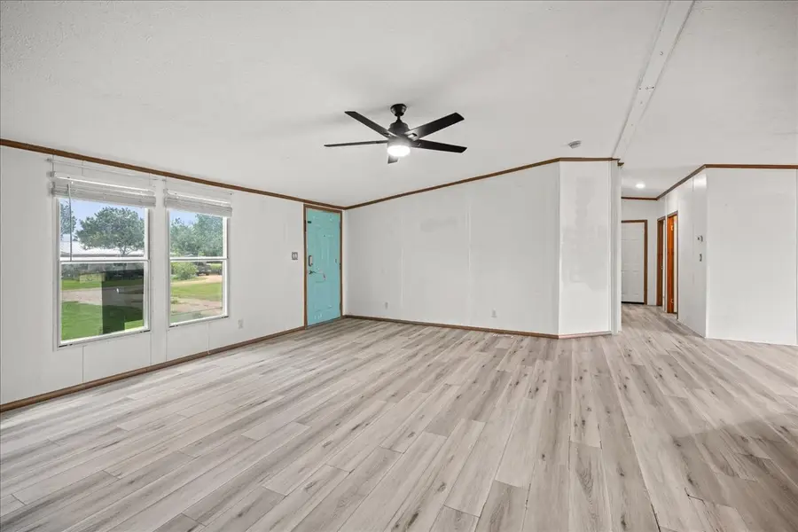 204 E Fayette Street, Ellinger, TX 78938 - #3