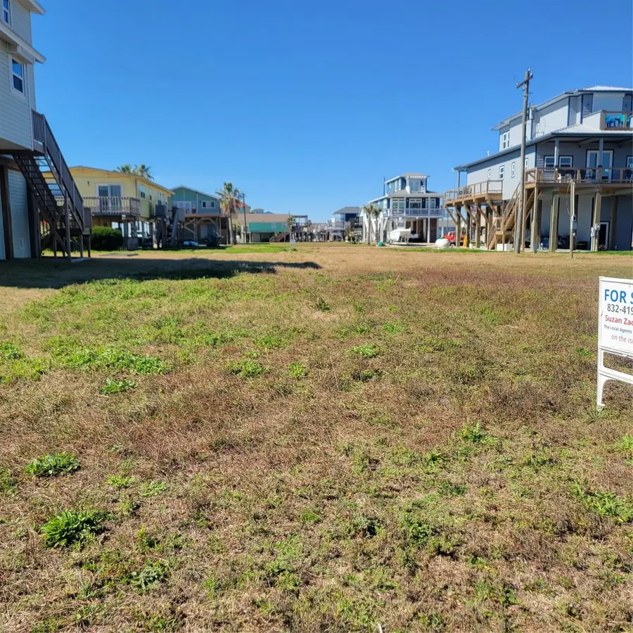 0000 Pieces Of Eight Drive, Freeport, TX 77541 - #2