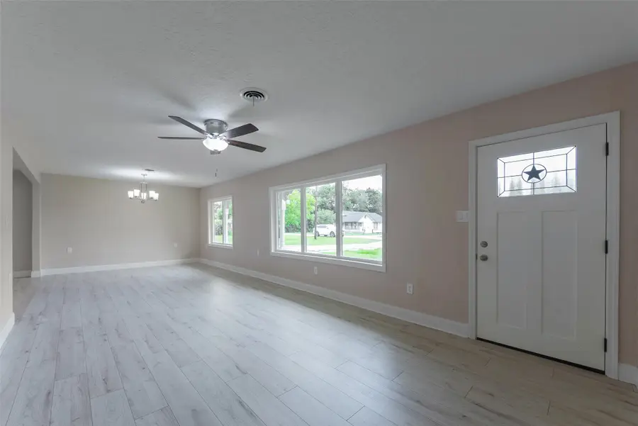 2627 Bayou Avenue, Baytown, TX 77520 - #2