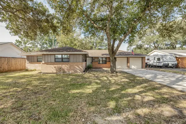 1802 Hartt Street, Baytown, TX 77520