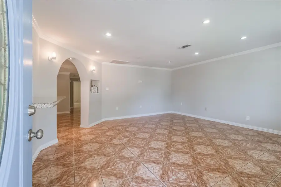 6751 Richwood Road, Houston, TX 77087 - Image #2