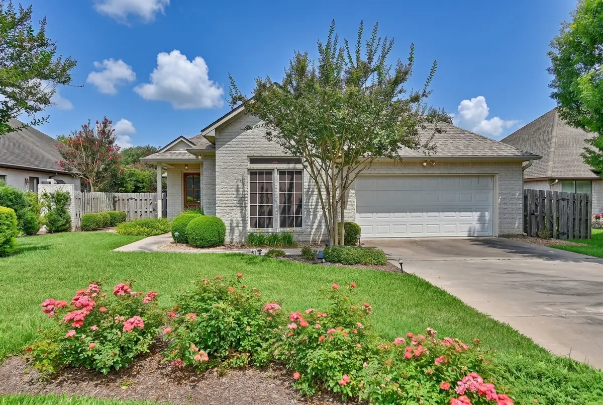 2424 Dillon Street, Brenham, TX 77833 - #1