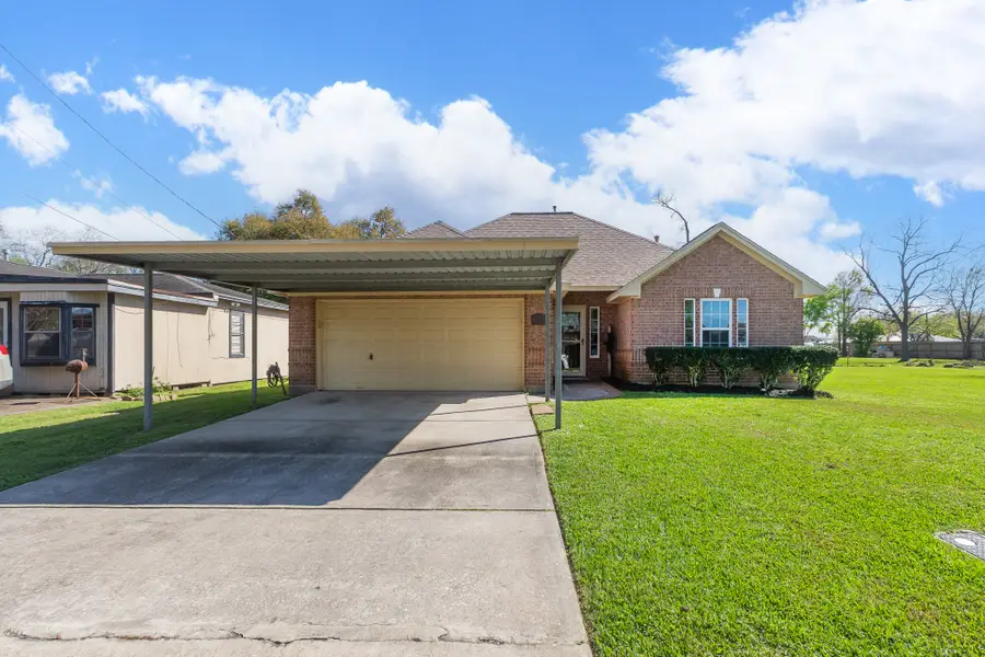 118 E 10th Street, Deer Park, TX 77536 - #2