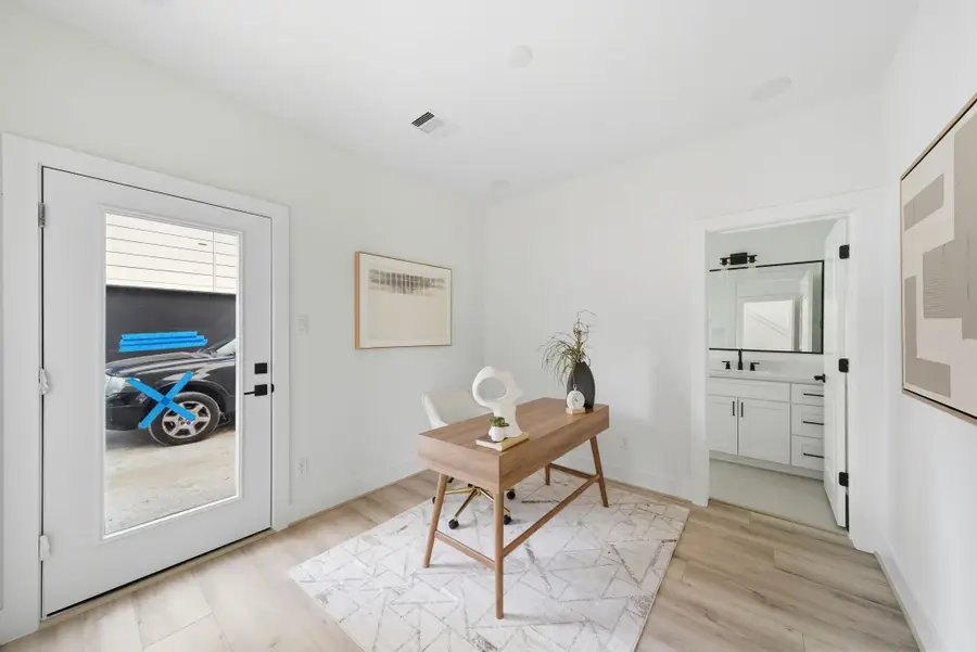 7729 Hammerly Boulevard, Houston, TX 77055 - Image #3