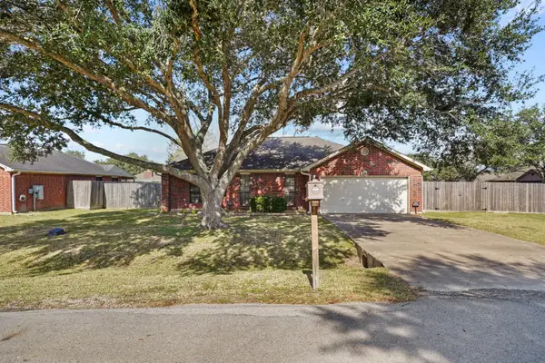 3089 County Road 855c, Alvin, TX 77511