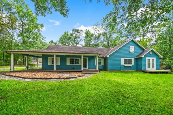 13373 Southshore Drive, Conroe, TX 77304