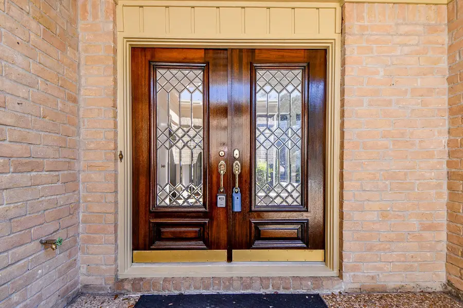 2930 Country Club Blvd Boulevard, Sugar Land, TX 77478 - Image #2