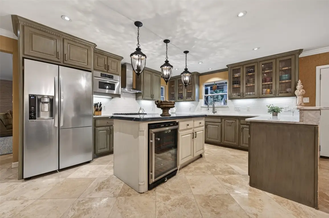 10034 Meadow Lake Lane, Houston, TX 77042 - #1