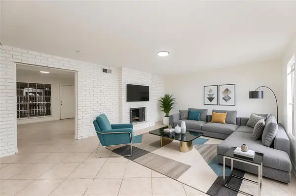 4276 Belle Park Drive #4276, Houston, TX 77072