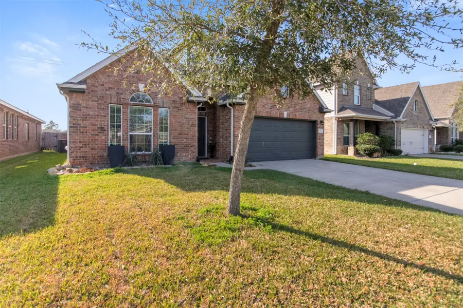 8331 Quiet Bay Drive, Baytown, TX 77523 - #2
