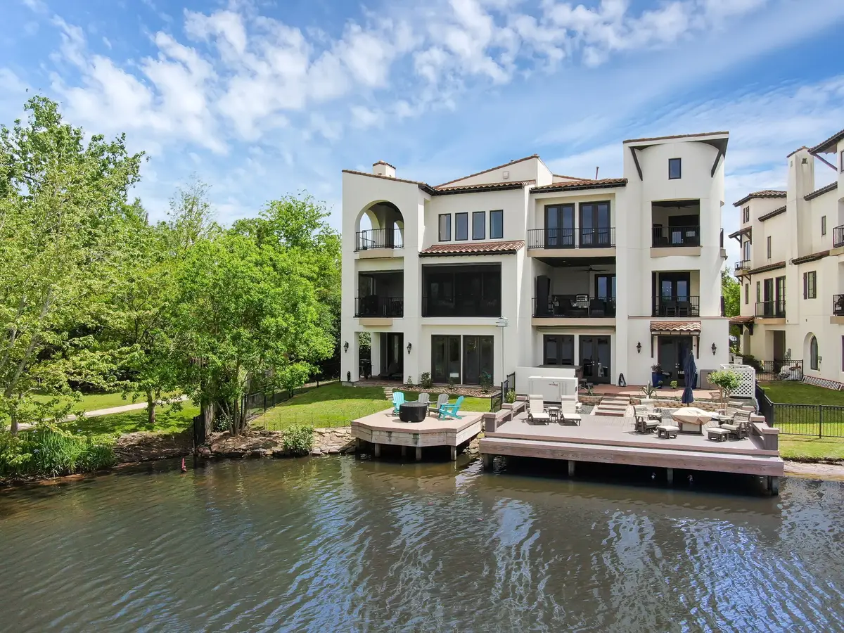 22 Lakeside Cove, The Woodlands, TX 77380 - #1
