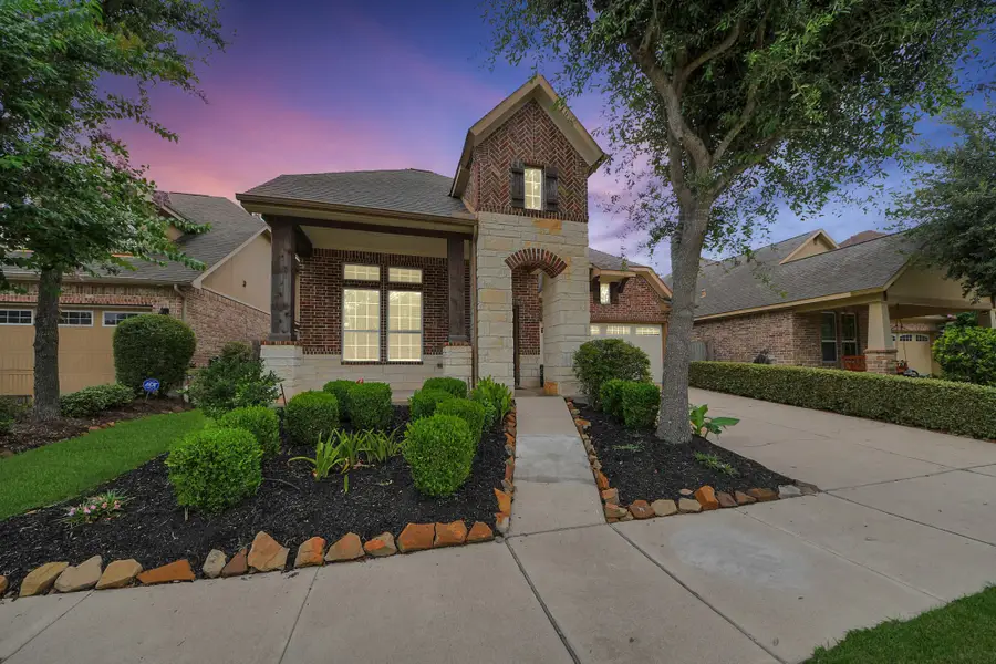 1118 Weldon Park Drive, Sugar Land, TX 77479 - Image #2