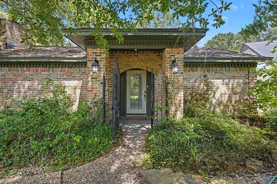 2710 N Logrun Circle, The Woodlands, TX 77380 - #2