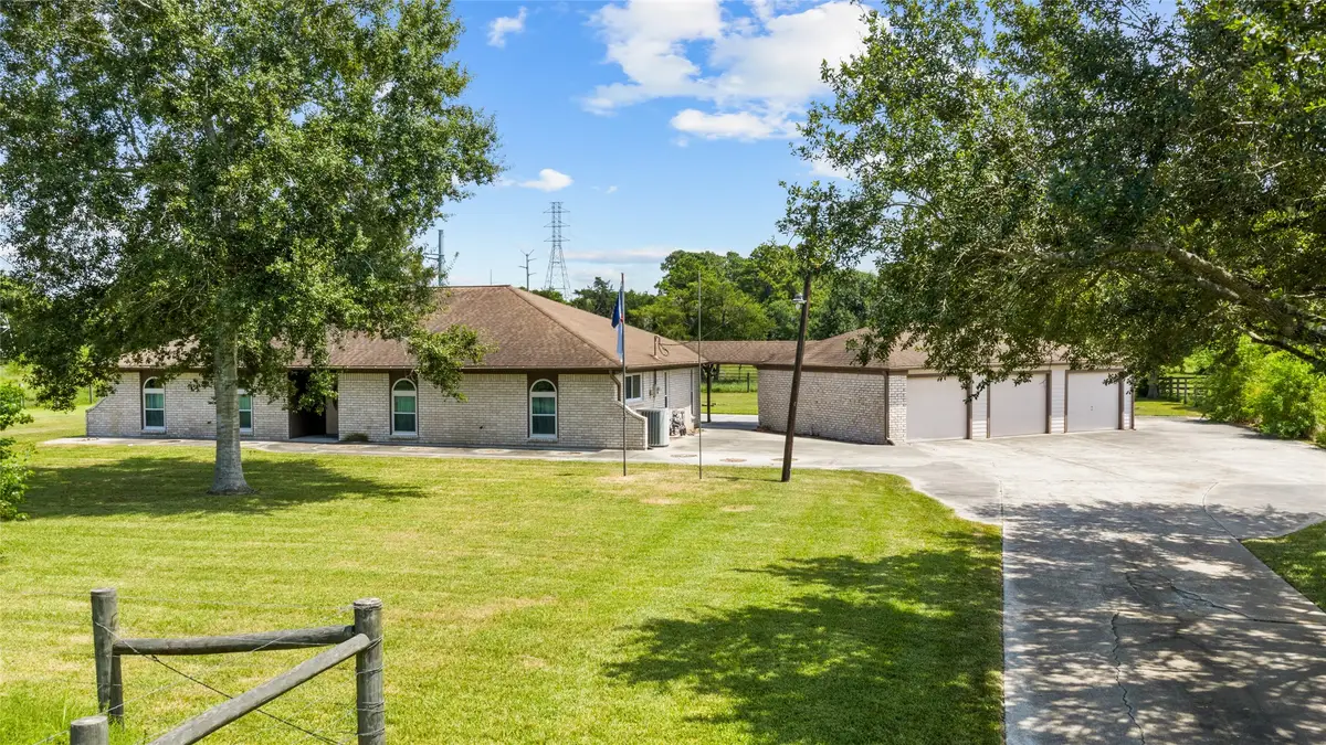 2915 Cemetery Road, Santa Fe, TX 77517 - #1