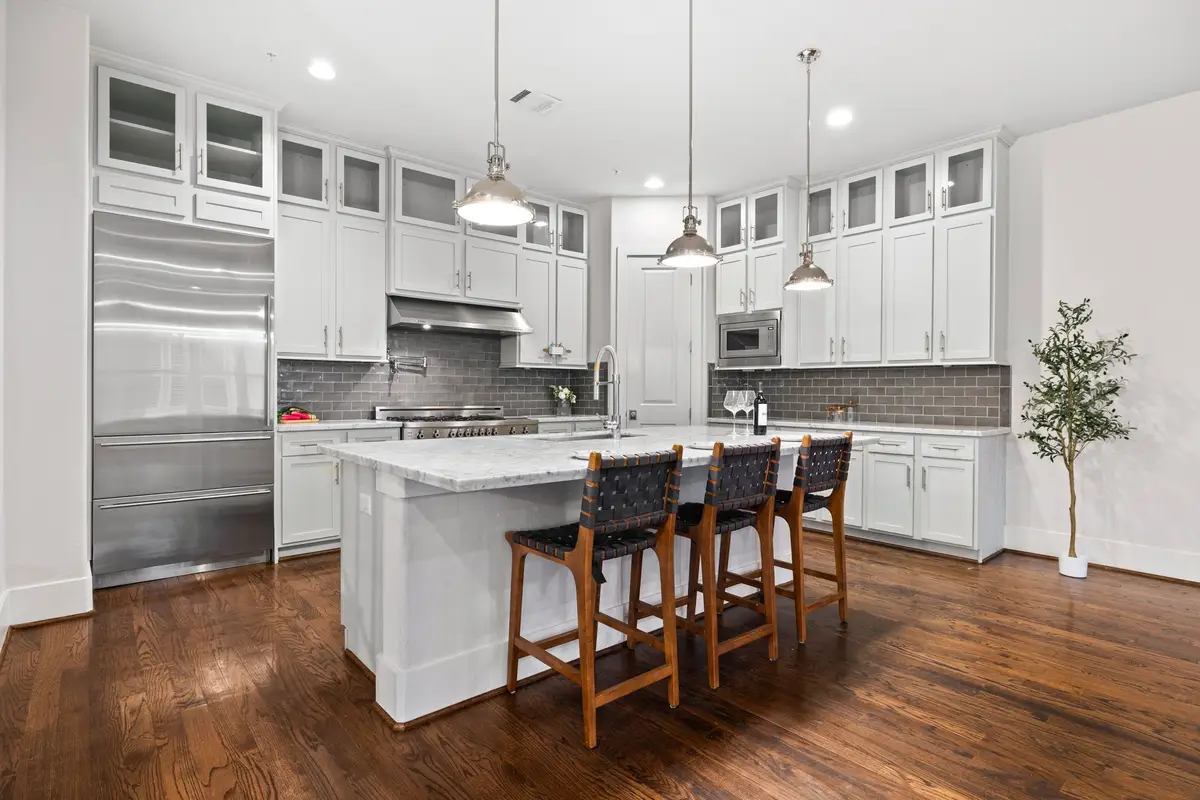 916 Yale Street #D, Houston, TX 77008 - #1