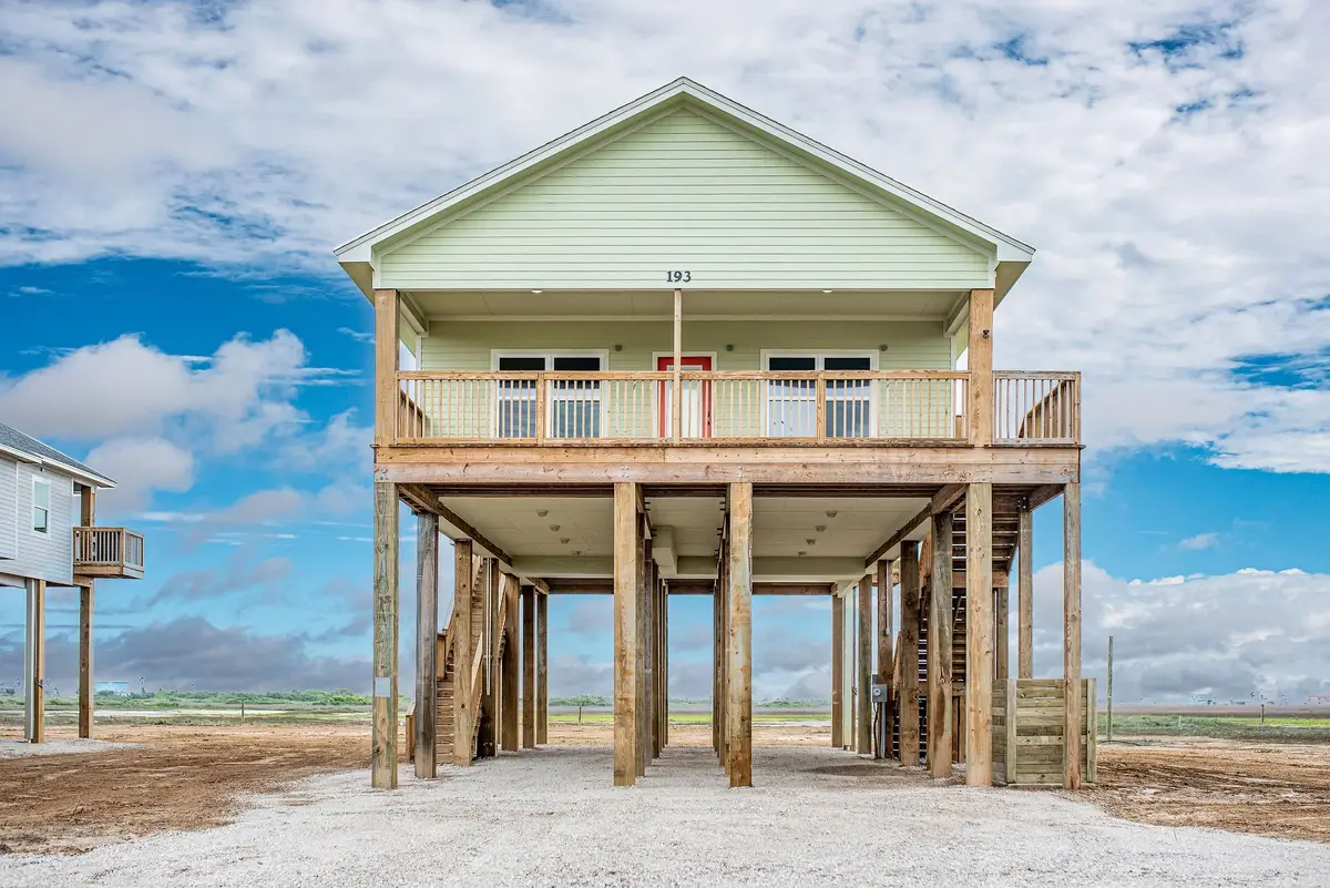 193 Powderhorn Lane, Port Lavaca, TX 77979 - #1