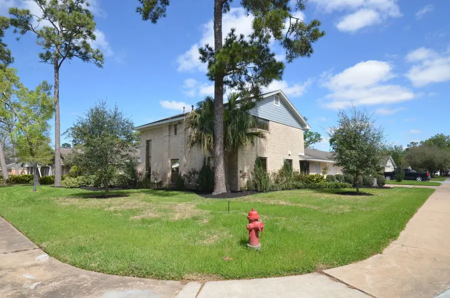 2711 Williamsburg Drive, Dickinson, TX 77539 - #2