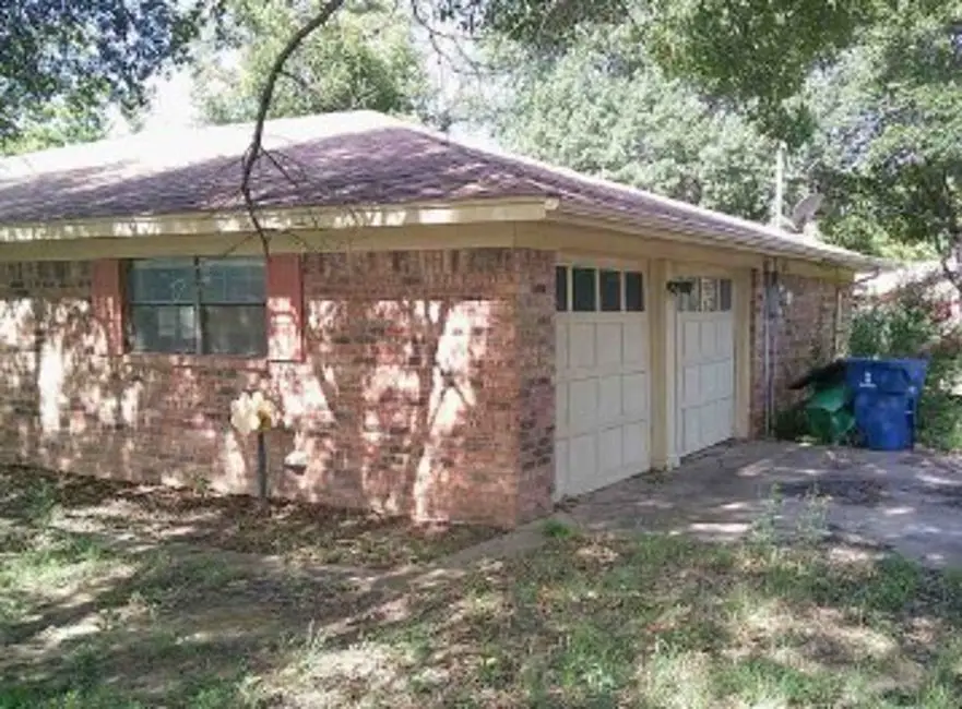 1200 Cliff Drive, Graham, TX 76450 - Image #3