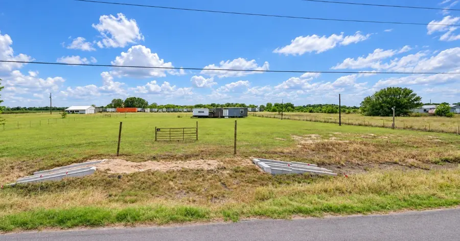 5686 S State Highway 60, Wharton, TX 77488 - #2