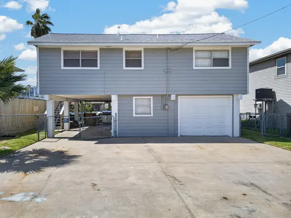 615 Warsaw Street, Bayou Vista, TX 77563