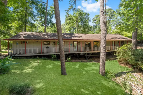 114 Hillendale Dr, Livingston, TX 77351