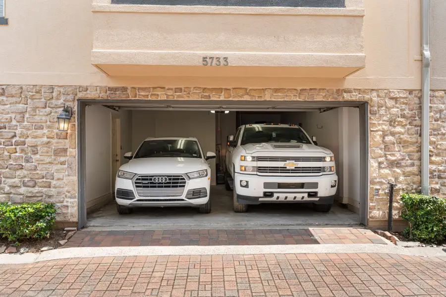 5733 Kansas Street, Houston, TX 77007 - #2