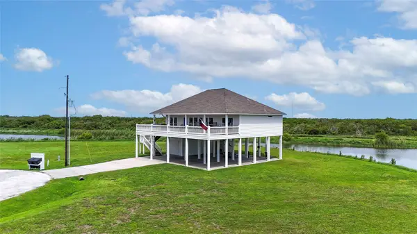708 Cameron Circle, Crystal Beach, TX 77650