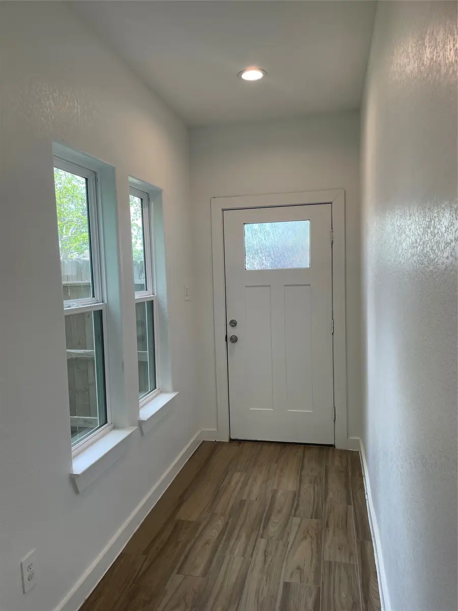 5314 Longmeadow Street #B, Houston, TX 77033 - Image #3