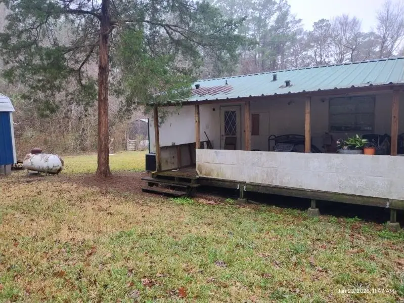 180 The Woods Road, Coldspring, TX 77331 - Image #2