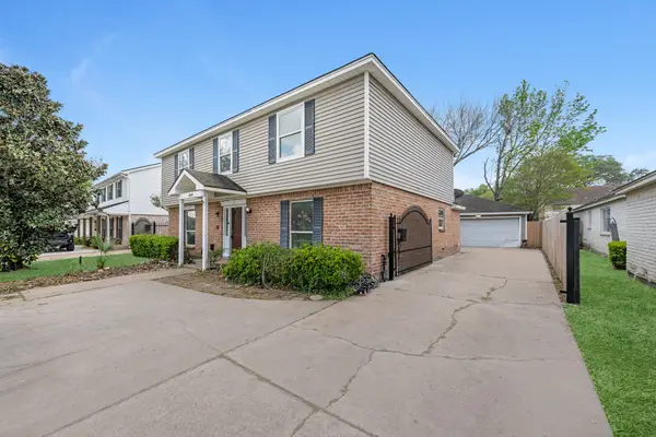 11319 Briar Forest Drive, Houston, TX 77077