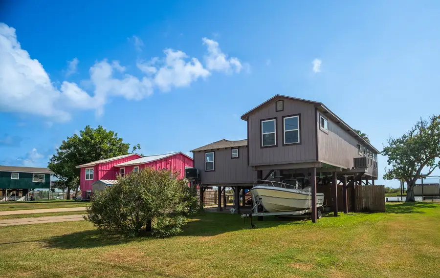 1428 Cr 616 Street, Sargent, TX 77414 - #3