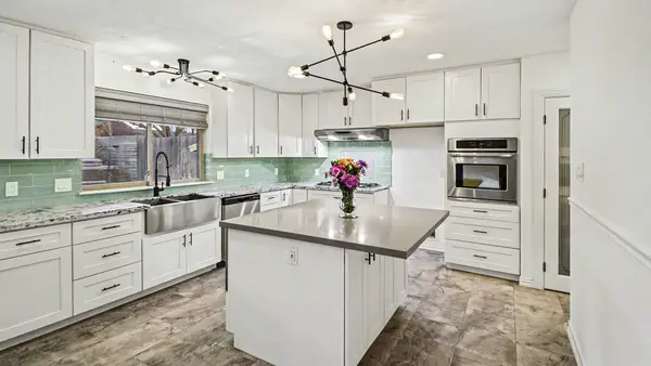 11514 Sagevalley Drive, Houston, TX 77089