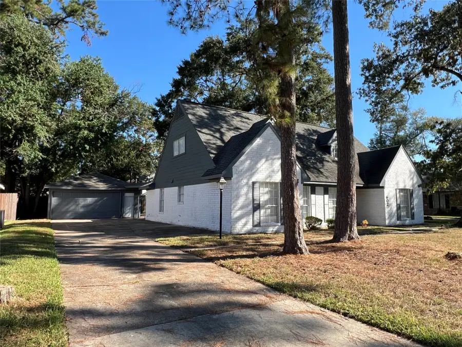 602 Rosewood Drive, Shenandoah, TX 77381 - Image #3