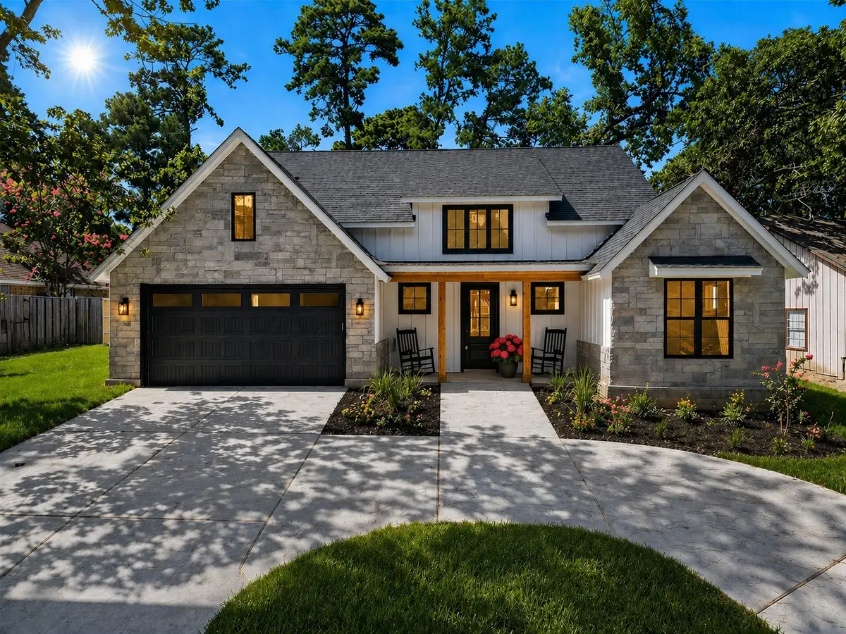 1840 E Lake Drive, Huntsville, TX 77340 - #1