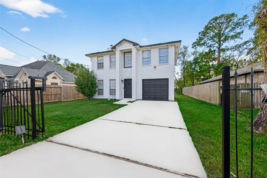 8206 Claiborne Street, Houston, TX 77078 - Image #3
