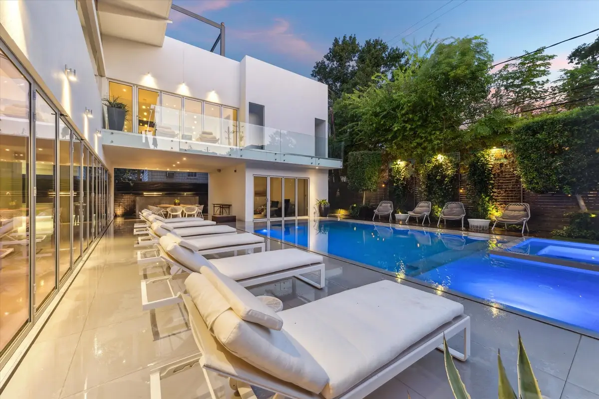 2169 University Boulevard, Houston, TX 77030 - Image #1