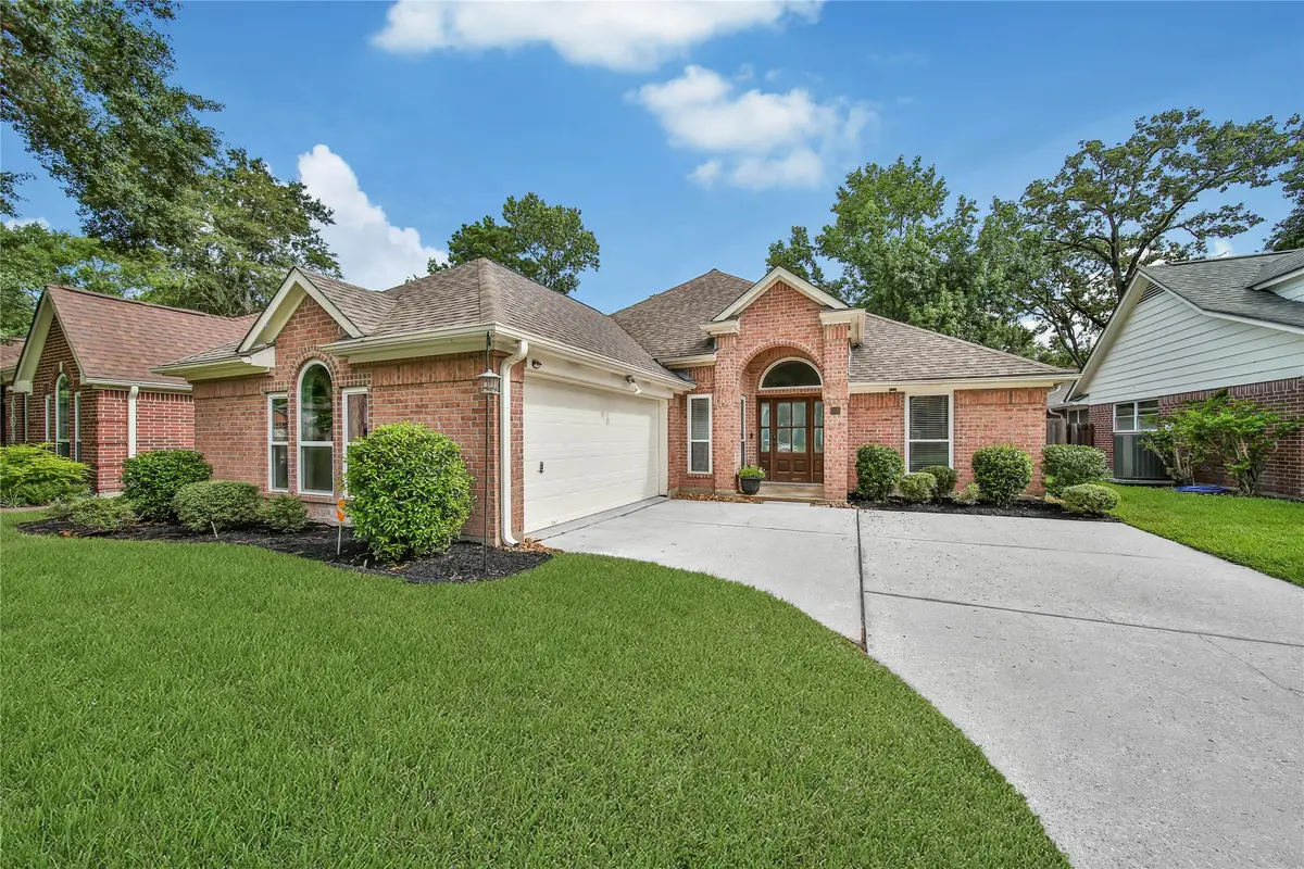 34 Dover Drive, Conroe, TX 77304 - #1