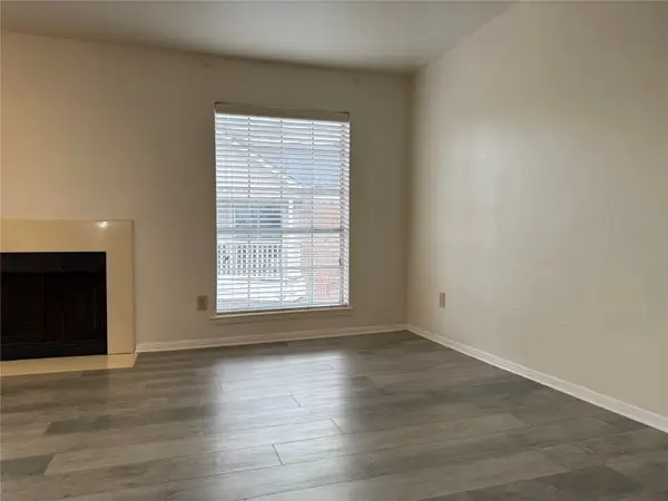 2626 Holly Hall Street #406, Houston, TX 77054