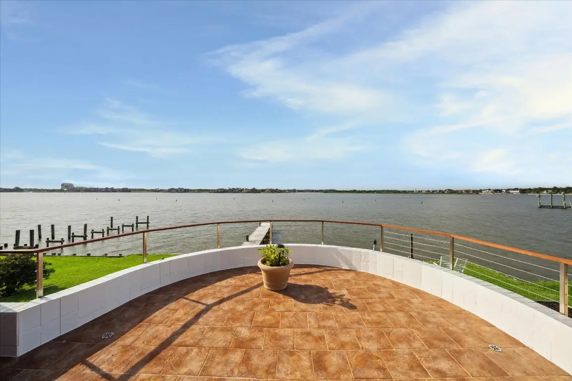 2414 Baycrest Drive, Houston, TX 77058 - #1