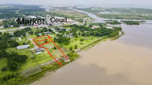 Lot 2 Magnolia Avenue, Anahuac, TX 77514