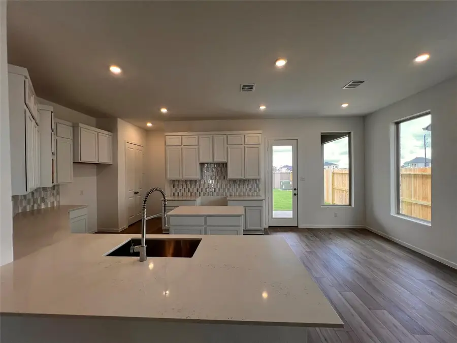 3033 Wild Fox Drive, Katy, TX 77493 - Image #3