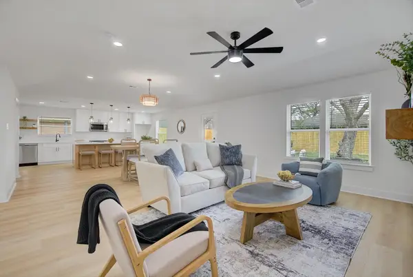 5822 Birchmont Drive, Houston, TX 77092