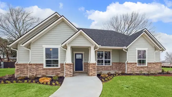 1016 Cottonwood Bend Lane, Waller, TX 77484