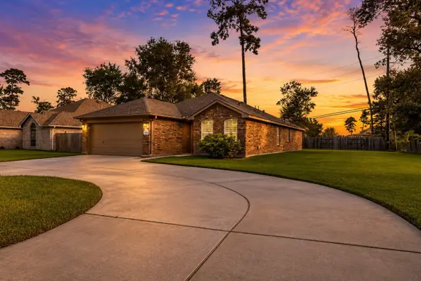 1022 S Diamondhead Boulevard, Crosby, TX 77532